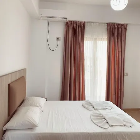 Апарт-отель Hotel Ksamil Beach *