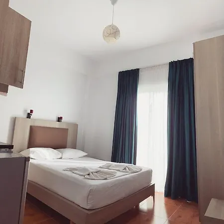 Hotel Ksamil Beach Апарт-отель Ксамил
