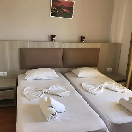 Апарт-отель Hotel Ksamil Beach Ксамил