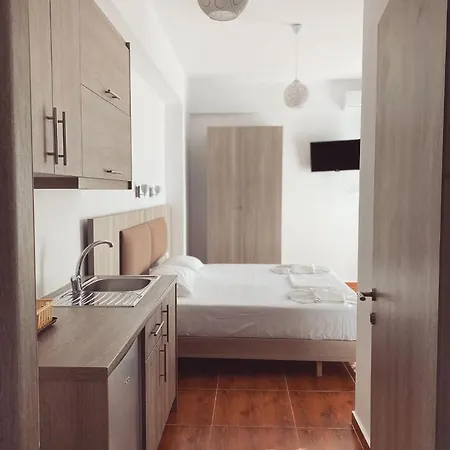 Апарт-отель Hotel Ksamil Beach Ксамил